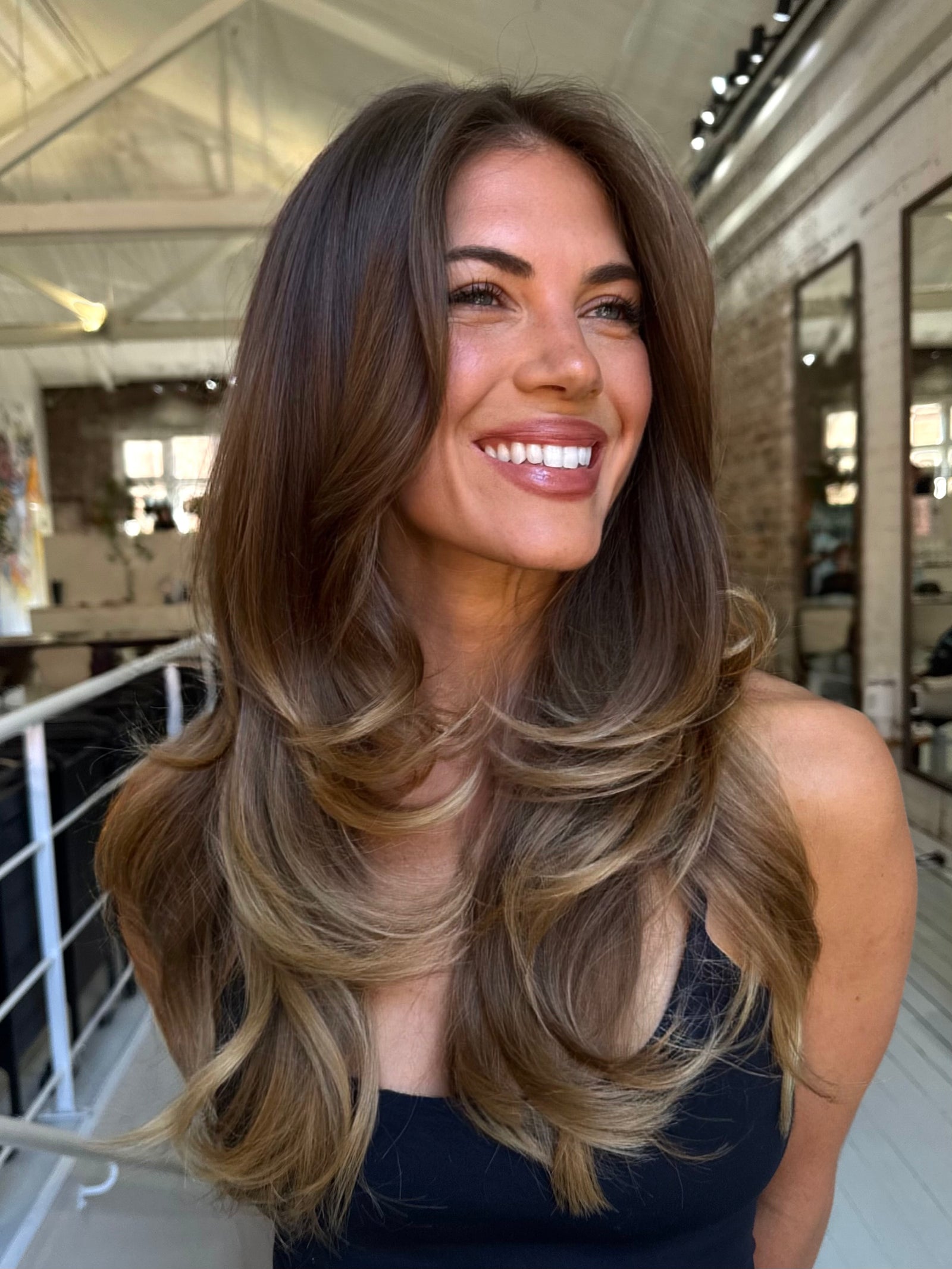 edwardsandco noosa signature big blowwave